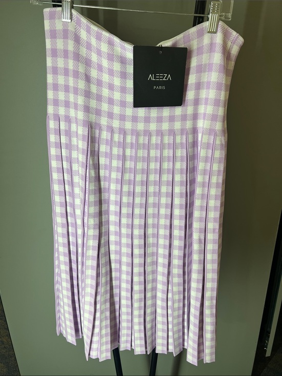 Aleeza Paris Dresses & Skirts - Aleeza Paris Lavender Gingham Pleated Midi Skirt
